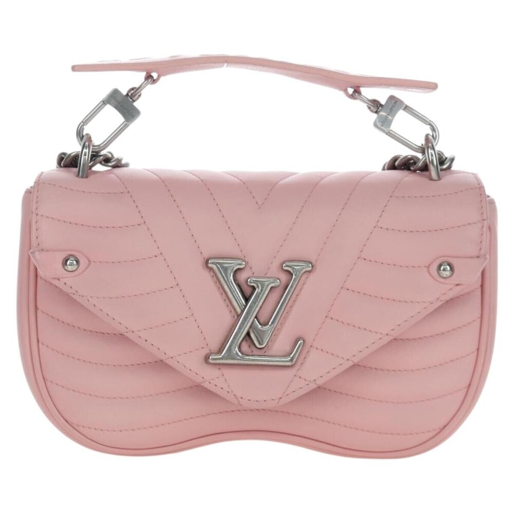 Louis Vuitton New Wave Chain Quilted Leather MM